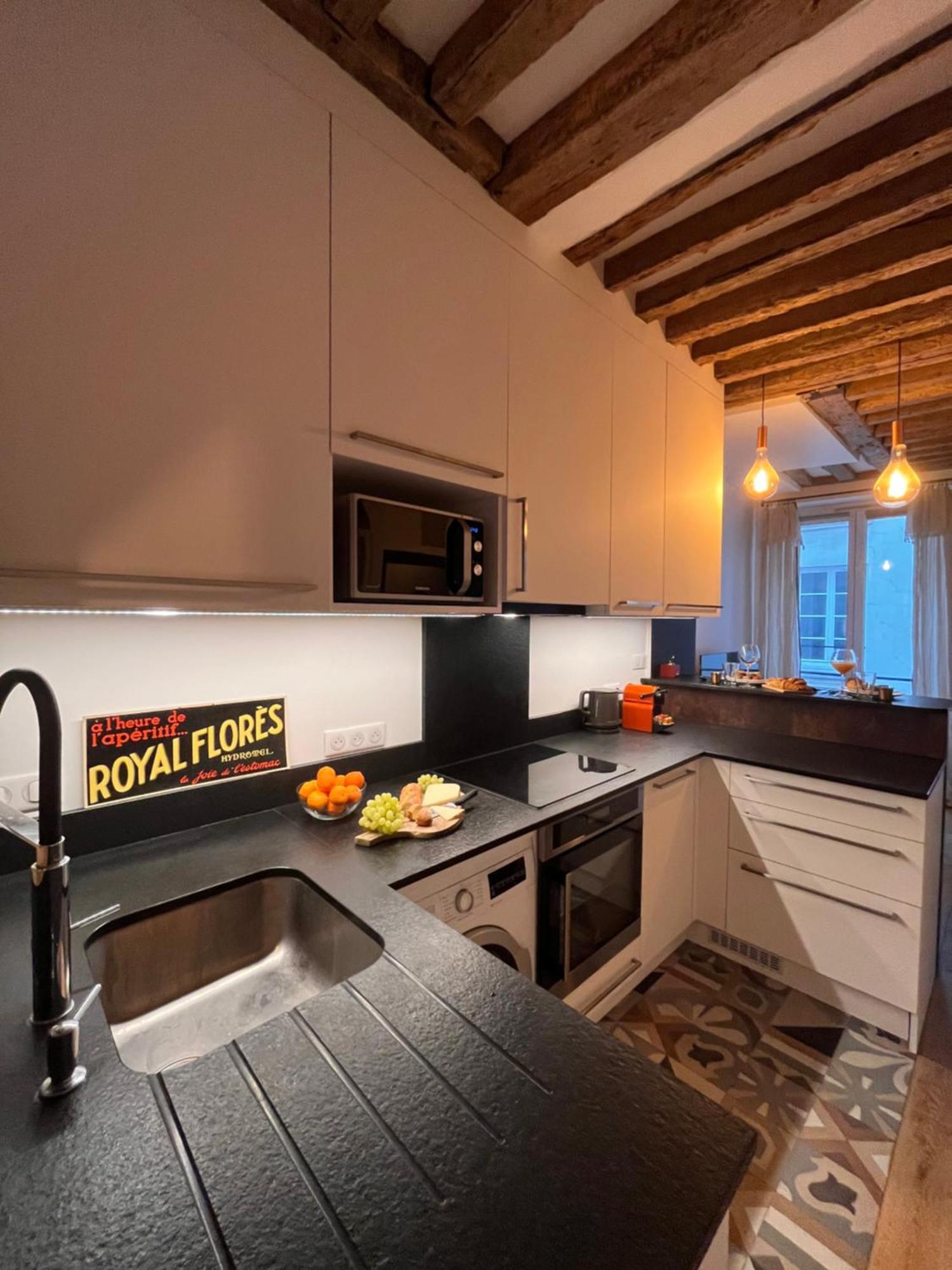 Appartement A Saint-Paul En Plein Coeur Du Marais 4 Pers París Exterior foto