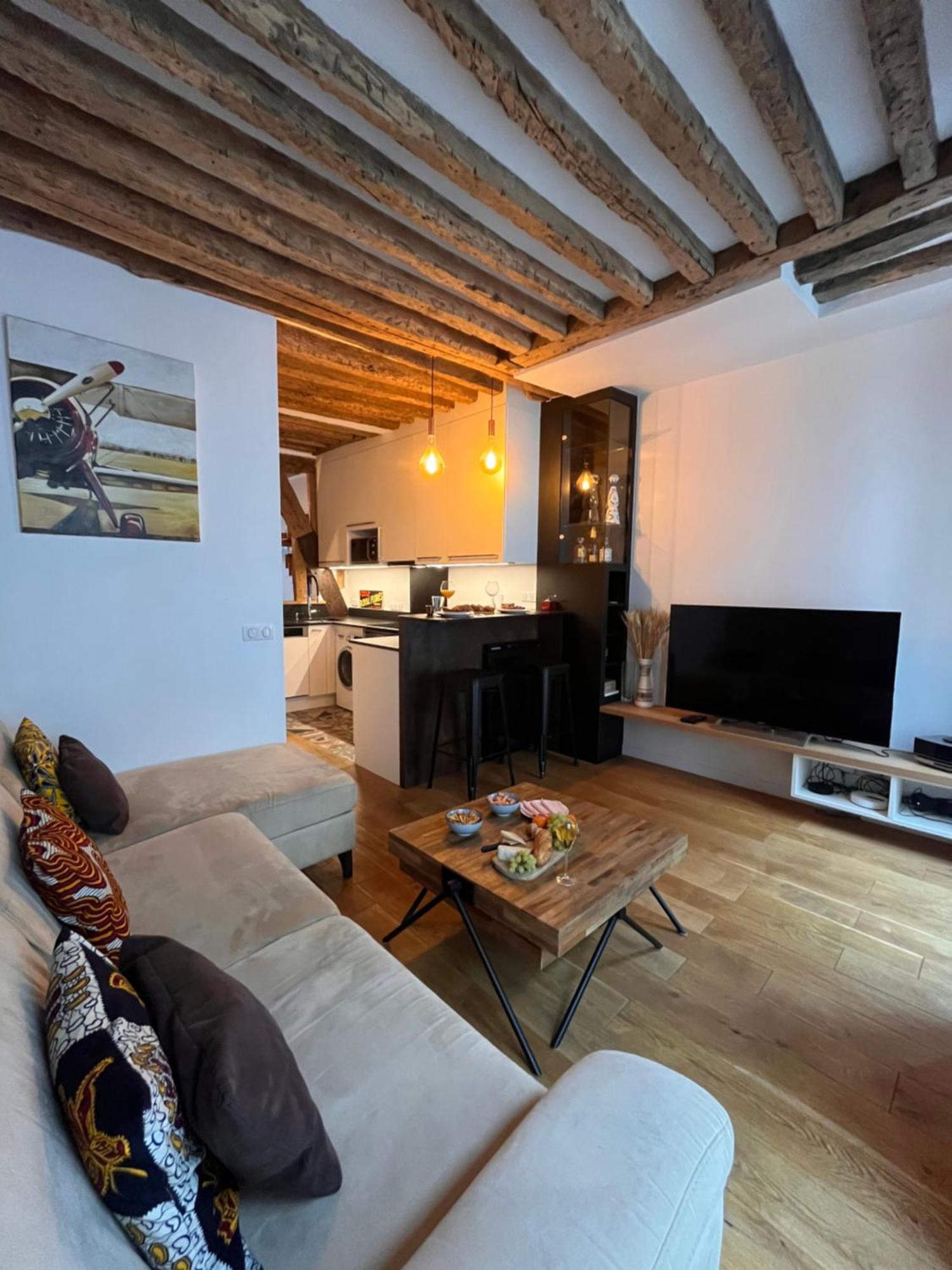 Appartement A Saint-Paul En Plein Coeur Du Marais 4 Pers París Exterior foto