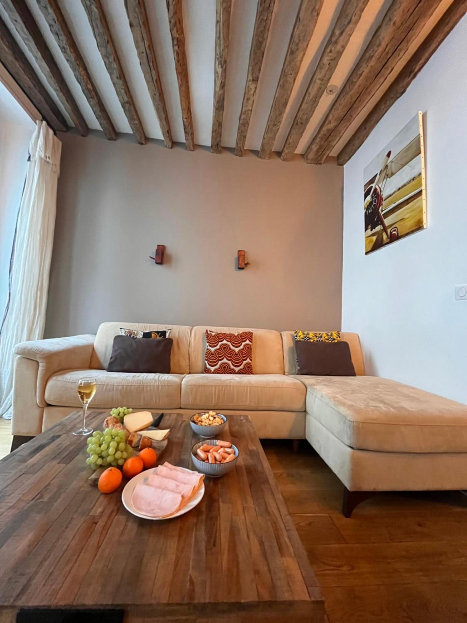 Appartement A Saint-Paul En Plein Coeur Du Marais 4 Pers París Exterior foto