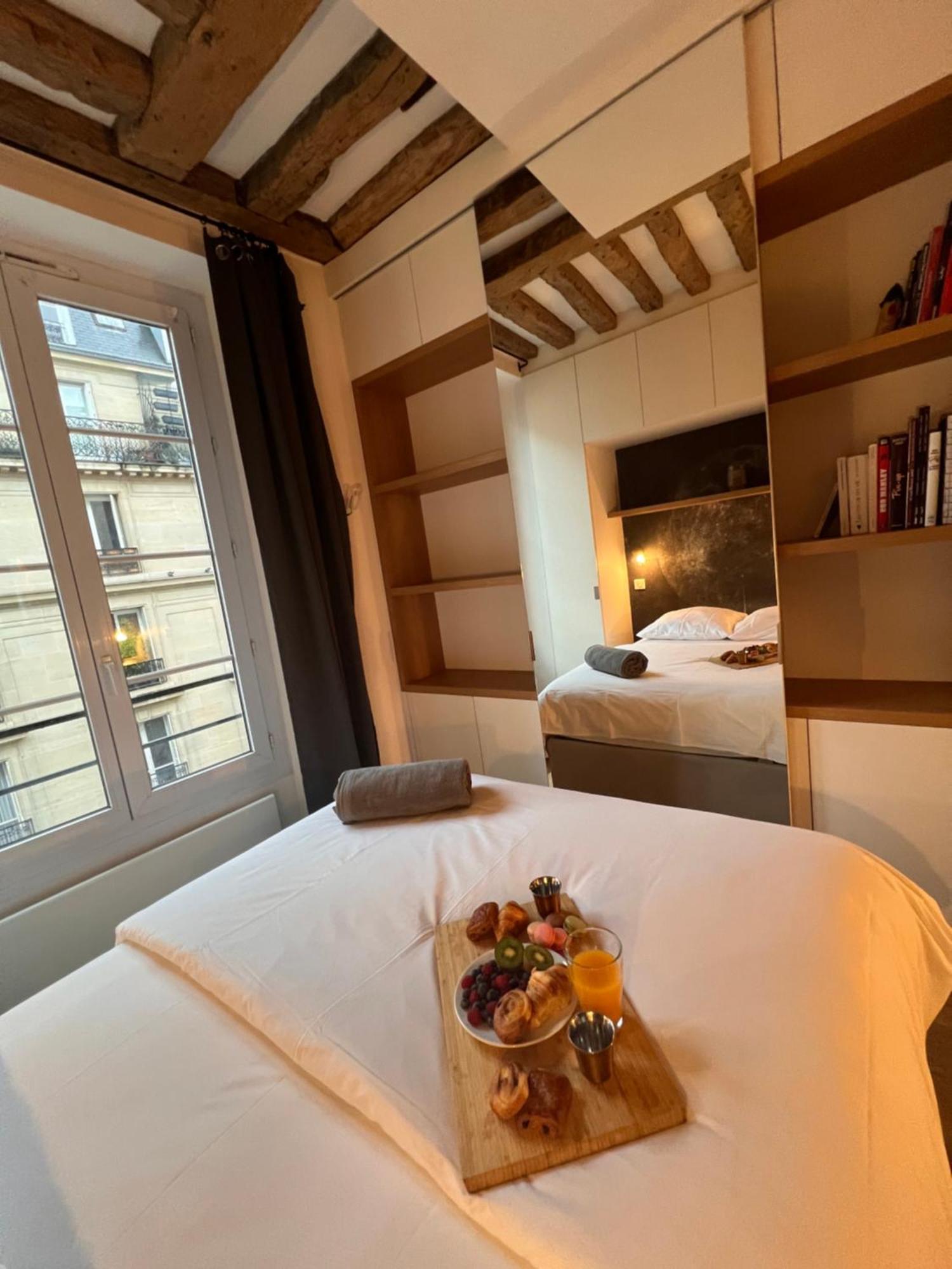 Appartement A Saint-Paul En Plein Coeur Du Marais 4 Pers París Exterior foto
